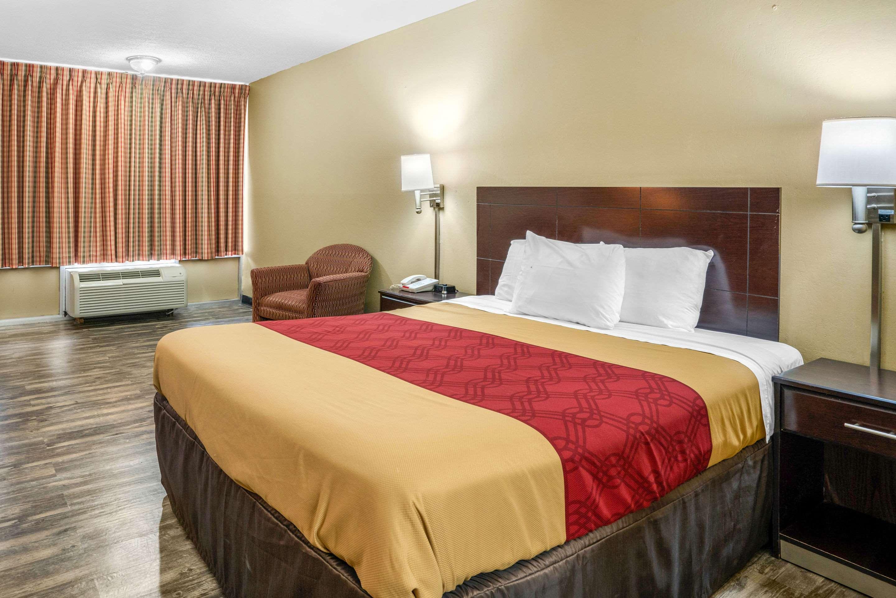 Econo Lodge Near Missouri University Of Science And Technology Rolla Esterno foto
