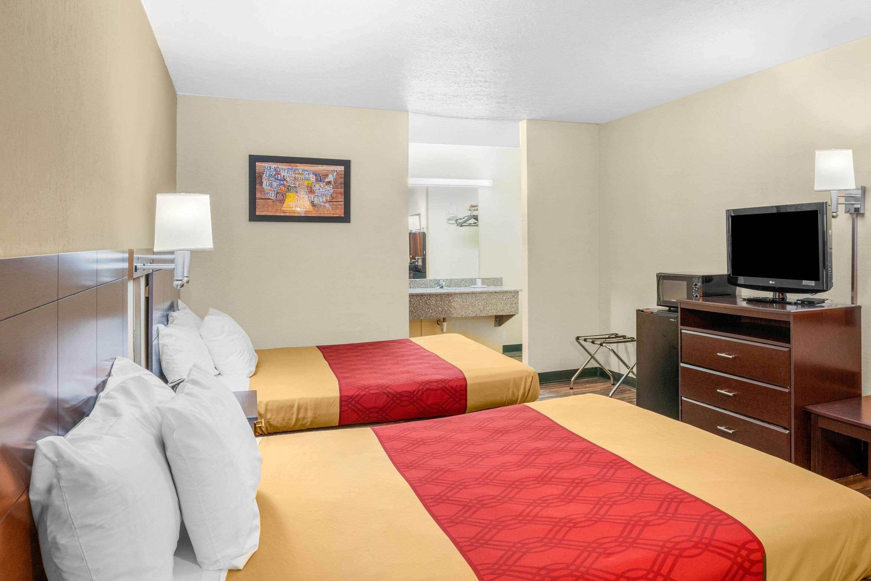 Econo Lodge Near Missouri University Of Science And Technology Rolla Esterno foto