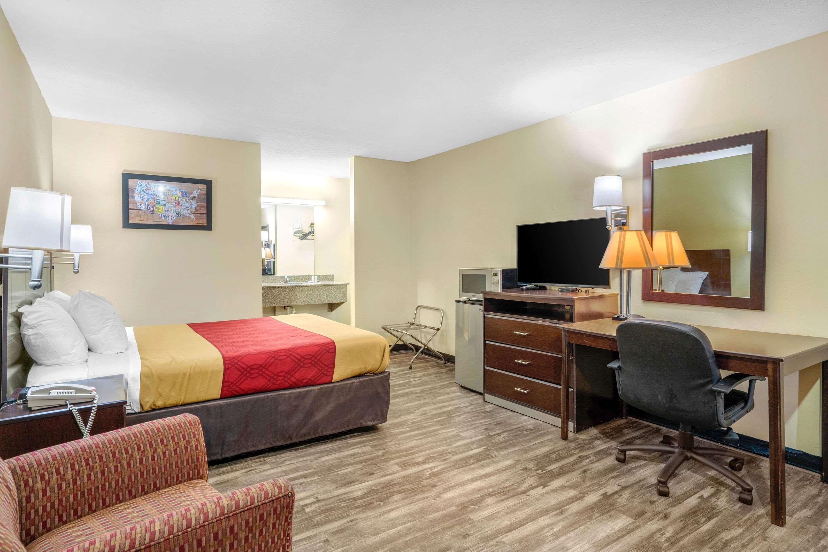 Econo Lodge Near Missouri University Of Science And Technology Rolla Esterno foto