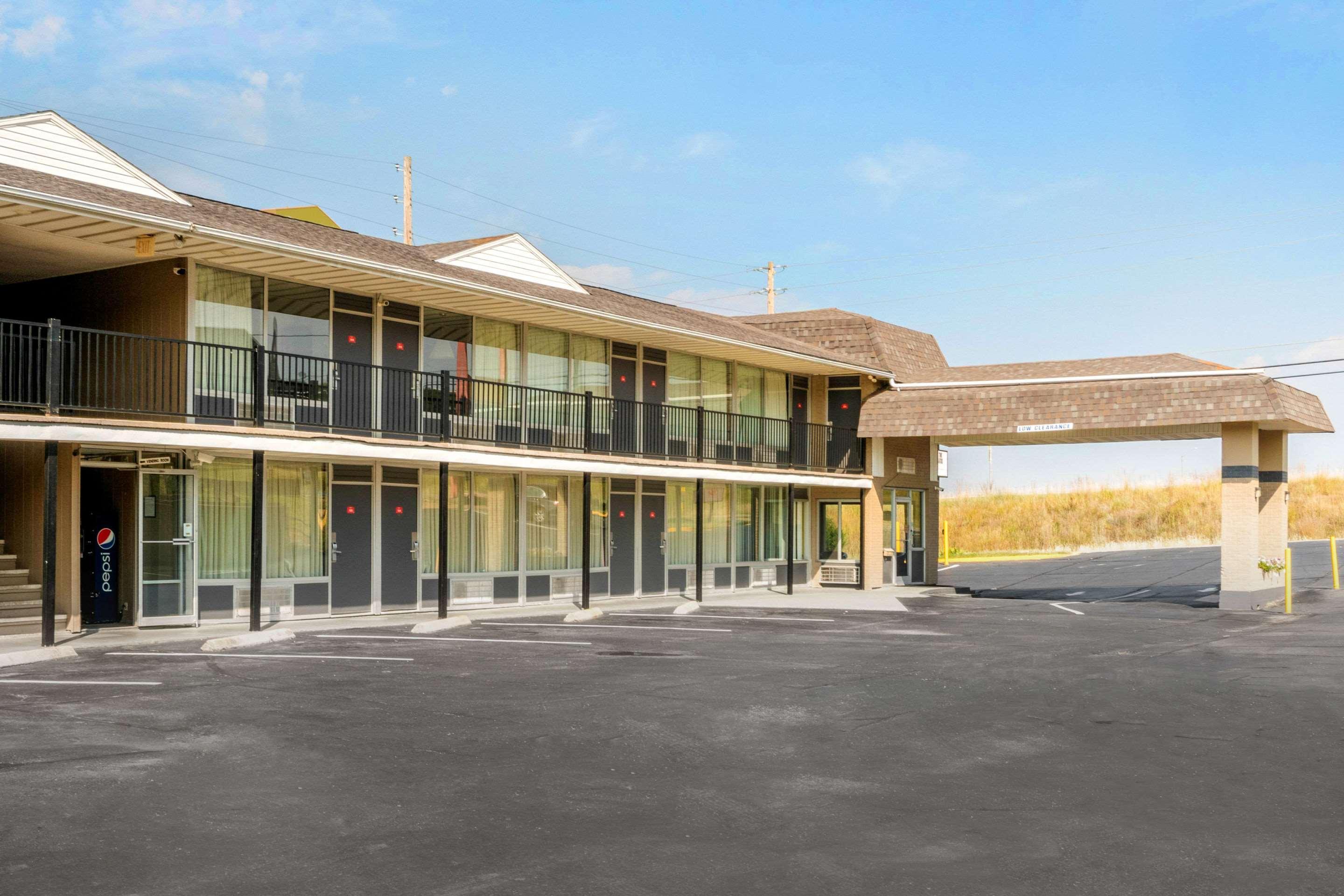 Econo Lodge Near Missouri University Of Science And Technology Rolla Esterno foto