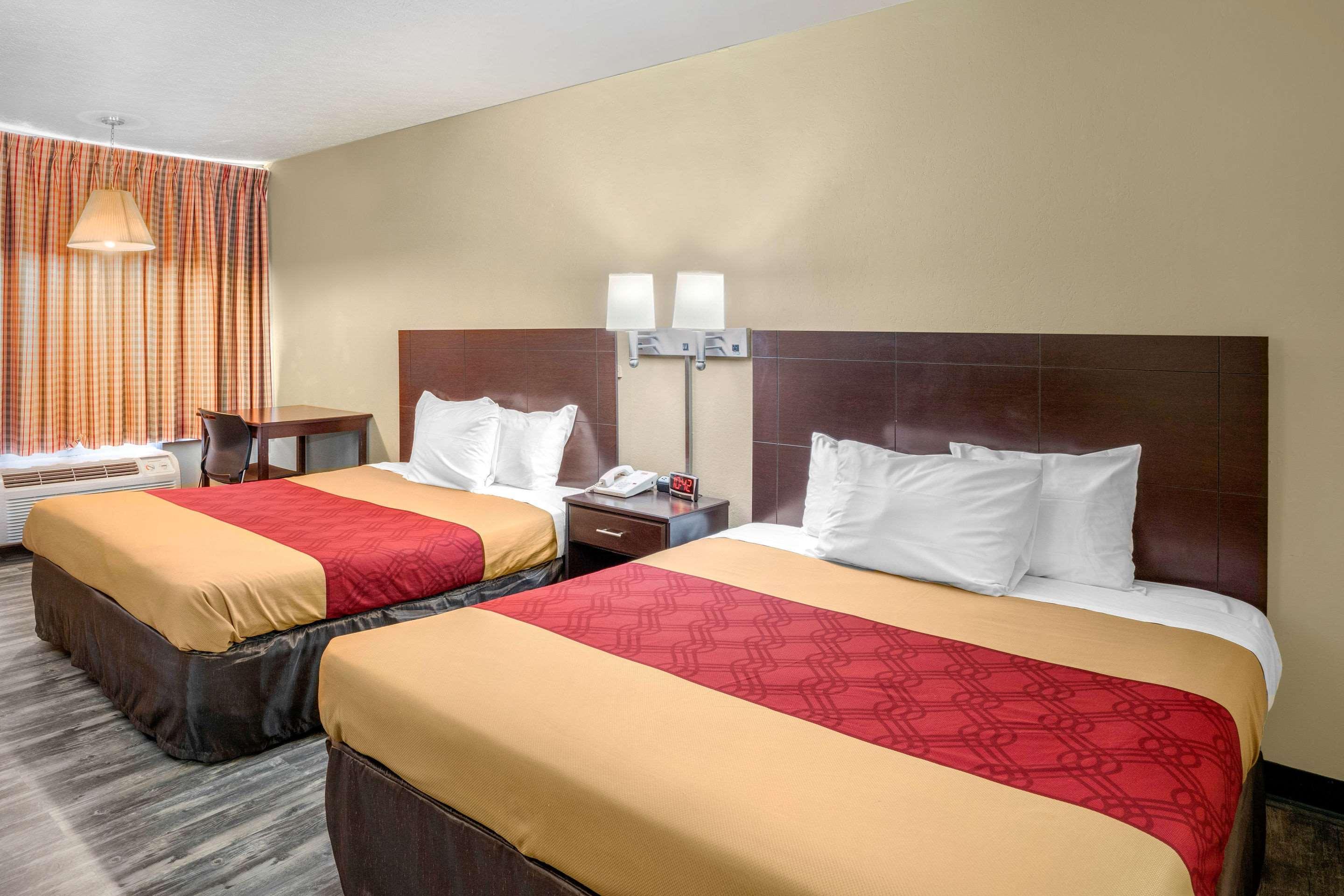 Econo Lodge Near Missouri University Of Science And Technology Rolla Esterno foto