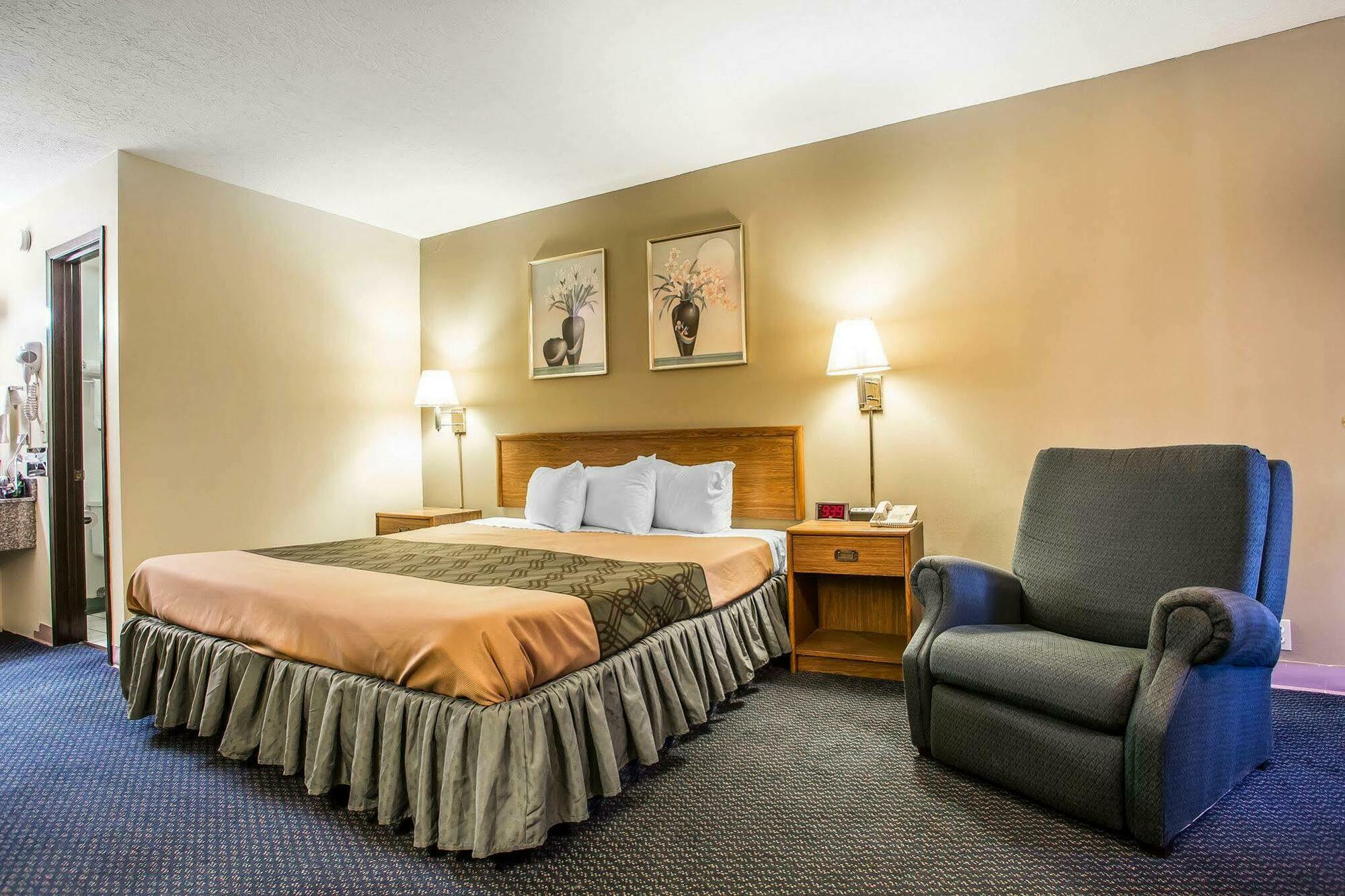 Econo Lodge Near Missouri University Of Science And Technology Rolla Esterno foto